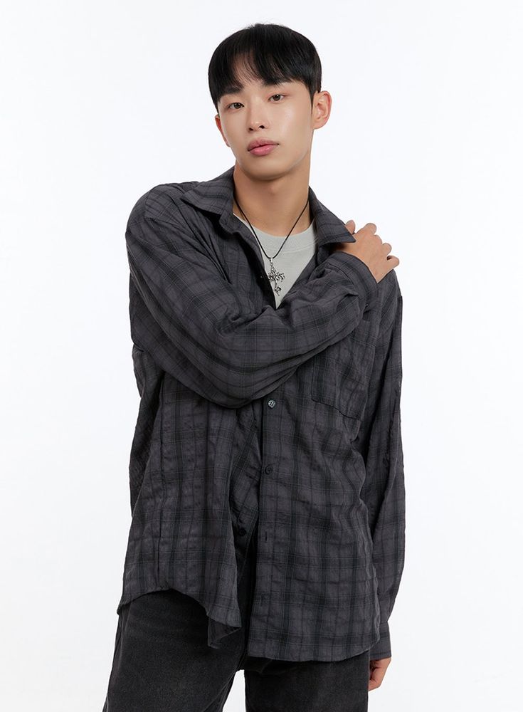 mens-checkered-buttoned-shirt-is412 / Dark gray Check Shirt Man, Festival Trends, Check Material, Buttoned Shirt, Loose Fit Shirts, Korean Street Fashion, Street Casual, Check Shirt, School Fashion