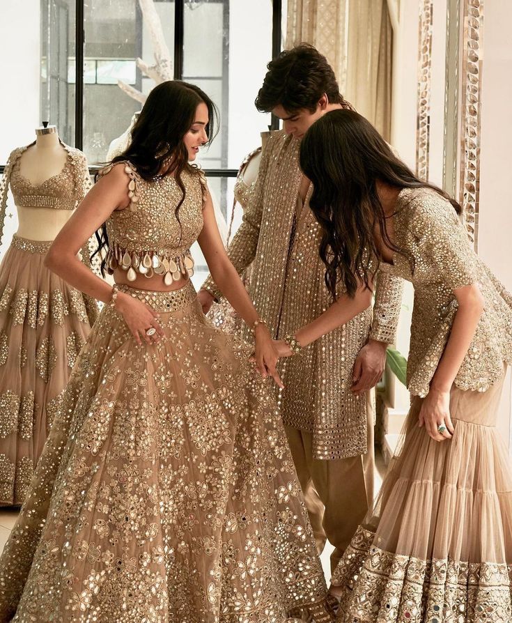 ESTIE | Shimmering in gold ✨ Mirror work magic by Abhinav Mishra. Every twirl tells a story! Shop Abhinav Mishra: In-store via appointment +44… | Instagram Abhinav Mishra, Mirror Work Dress, Indian Bridesmaid Dresses, Indian Wedding Gowns, Sangeet Outfit, Simple Lehenga, Mehendi Outfits, Desi Wedding Dresses, Lehenga Designs Simple