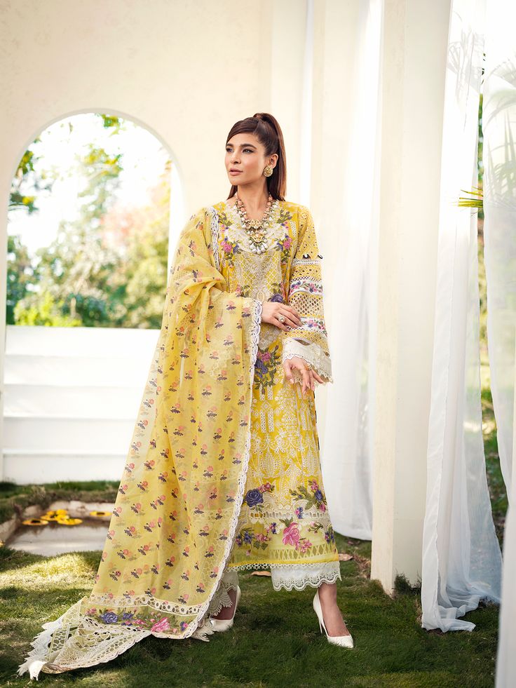 Embellished Lemon Salwar Kameez Pakistani Eid Dress Pakistani Eid Dresses, Lemon Garden, Neck Ideas, Victorian Closet, Head Turning Outfits, Salwar Kameez Pakistani, Eid Dress, Lawn Design, Eid Party