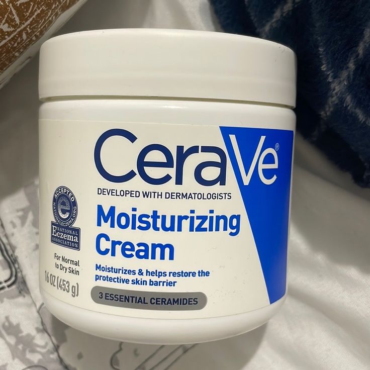 Crave Moisturizer, Cocoa Butter Body Cream, Water Gel Moisturizer, Origins Skincare, Cerave Moisturizing Cream, Lotion Gift, Clinique Moisture Surge, Clinique Moisturizer, Self Care Aesthetic