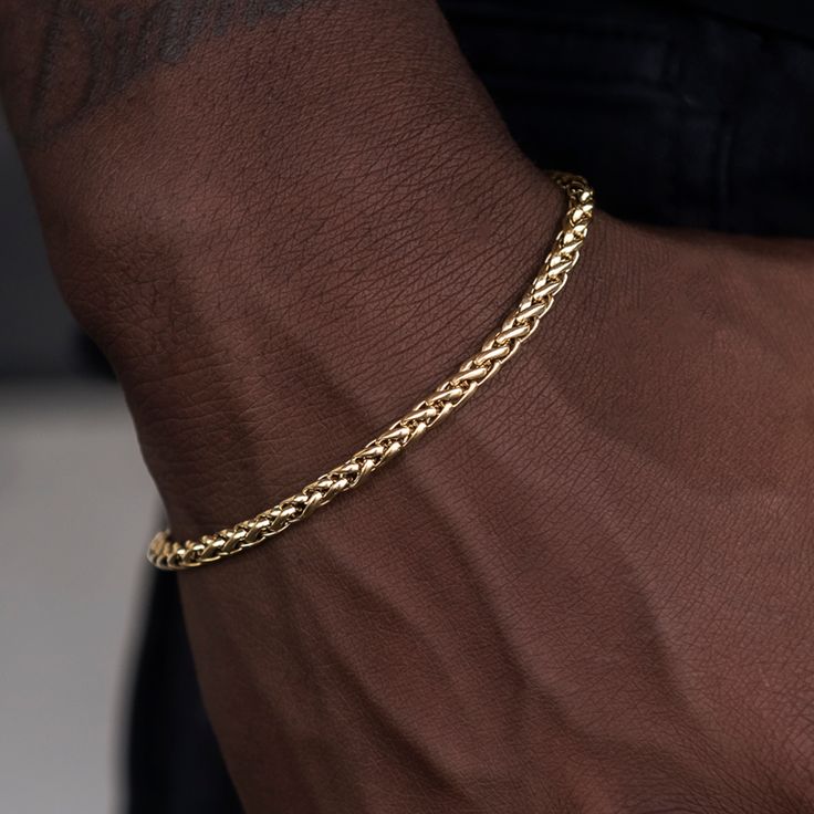 Introducing the Palm Chain Bracelet in Yellow Gold, the bolder 4mm version. This versatile 18k Yellow Gold bracelet features a braided rope design that will instantly level up your look. This piece is ideal for stacking and accessorizing any outfit- day or night. Pair it with the Palm Chain in 4mm for the perfect matching set! This product is guaranteed for life – GLD will repair or replace the item should you experience any defects in craftsmanship or breakage. Specifications - Width: 4mm - Len Gold Bracelets For Men, Mens Bracelet Gold Jewelry, Permanent Bracelet, Mens Gold Jewelry, Mens Gold Bracelets, White Gold Bracelet, Braided Rope, Gold Bracelets, Vermeil Jewelry