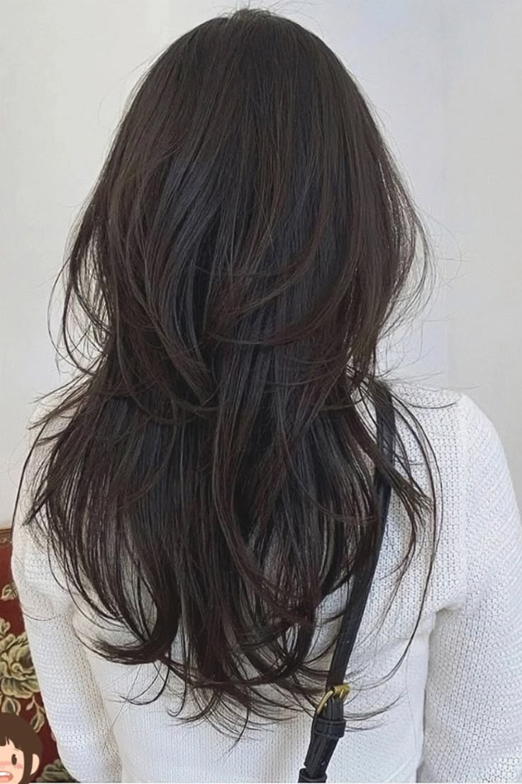 Long Hair With Layered Ends, Long Asian Wolfcut, V Shape Hair With Layers, Long Hair V Cut With Layers, V Haircut For Medium Hair With Layers, Asian Hair Layers, Long Layers V Cut, V Cut Hair With Layers, Asian Long Hair Cuts With Layers