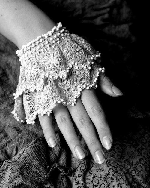 Lace Cuffs, Lace Jewelry, Lace Gloves, Pearl And Lace, Wedding Dress Accessories, Linens And Lace, Wrist Cuffs, Mega Man, Antique Lace