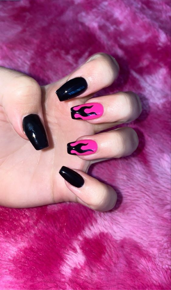 Black Pink Nails Acrylic, Hot Pink With Black Nails, Pink And Black Tip Nails, Black And Hot Pink Nails Ideas, Black And Pink Nail Ideas Simple, Barbie Nails Black, Black Barbie Nails, Black And Pink Almond Nails, Goth Barbie Nails