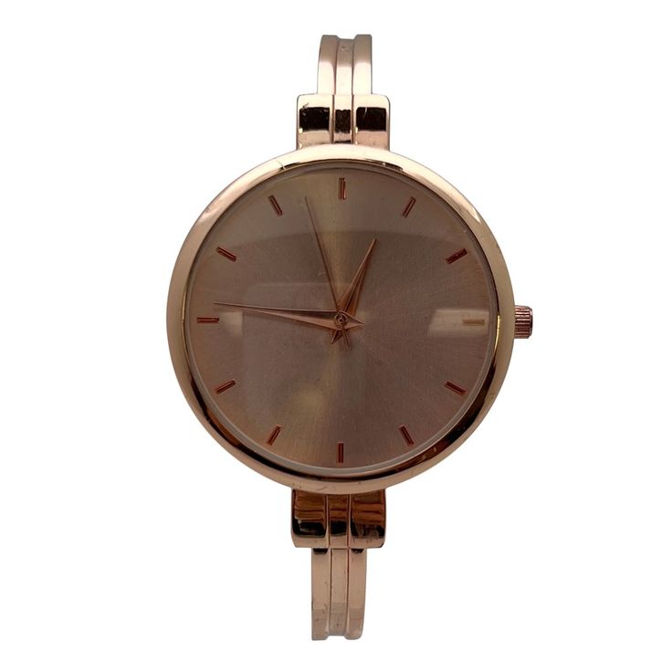 This Big Face Minimalist Bezel Bangle Women Watch from Olivia Pratt is super unique, featuring a textured stainless steel material strap, small accented case, and classy numeral ticks, this watch is the perfect addition to your accessory collection. Olivia Pratt is always looking after new designs to improve your style! Using the best quality materials available in all of our products to ensure long durability in your every day wear. Please be aware, color vibrancy of the product might change fr Watch Safes, Watch Display, Big Face, Watch Case, Stainless Steel Material, Womens Watches, Fitness Fashion, Jewelry Watches, Shoe Jewelry