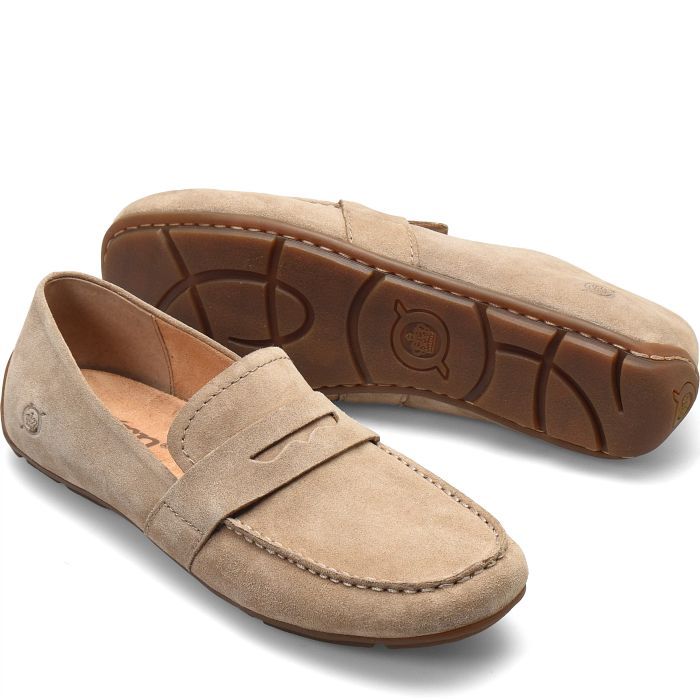 Melinda | Born Shoes Everyday Suede Loafers With Leather Sole, Classic Leather Sole Moccasins For Everyday, Spring Leather Loafers With Suede Lining, Everyday Leather Moccasins For Fall, Spring Suede Moccasins With Moc Toe, Suede Slip-on Driving Moccasins, Suede Slip-on Moccasins For Driving, Classic Suede Loafers For Driving, Classic Suede Driving Loafers