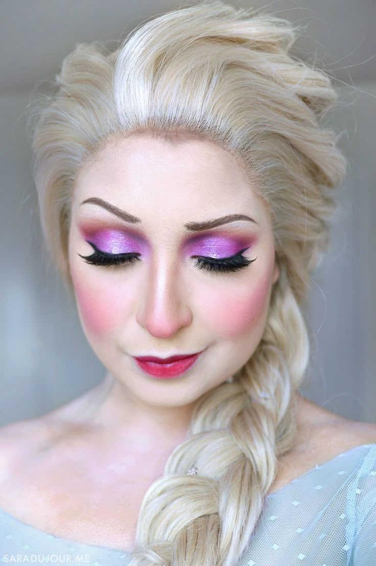 Elsa Makeup Look For Kids, Elsa Hair And Makeup, Elsa Cosplay Makeup, Elsa Frozen Makeup Look, Elsa Eye Makeup, Elsa Inspired Makeup, Elsa Halloween Makeup, Frozen Halloween Makeup, Princess Makeup For Kids