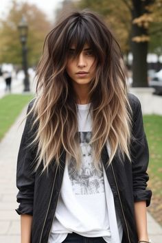 Fall Hair Long Layers, Balayage With Fringe Bangs, Ombre Layered Hair, 2025 Hair Styles, Fall Hairstyles 2024, Fall Hair 2024 Trends, Fall Hair Long, 2024 Fall Hair Trends For Women, Hair Trends Fall 2024