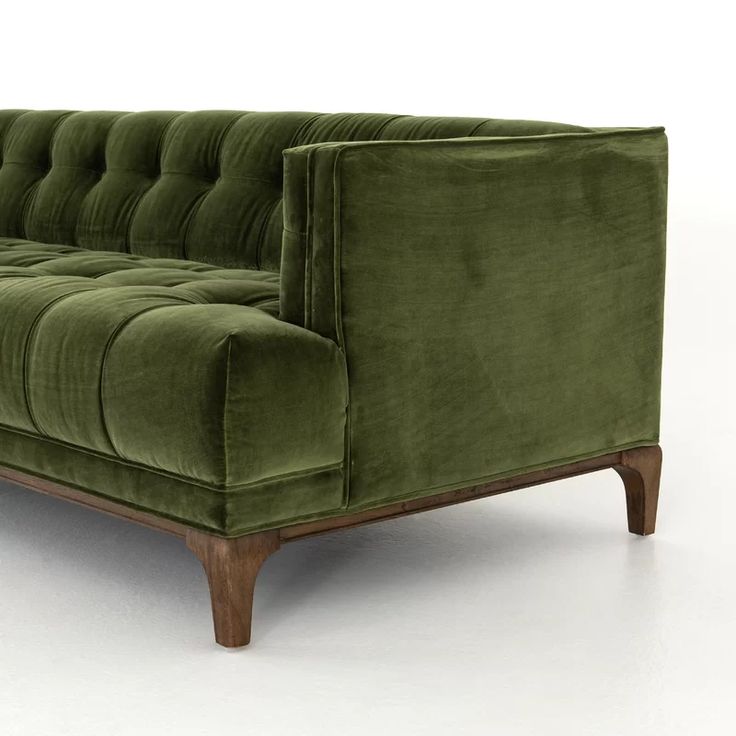 Green Velvet Tufted Sofa, Green Velvet Couch, Green Sofa Living, Green Sofa Living Room, Olive Sofa, King Room, Tufted Sectional, Velvet Tufted Sofa, Cozy Furniture