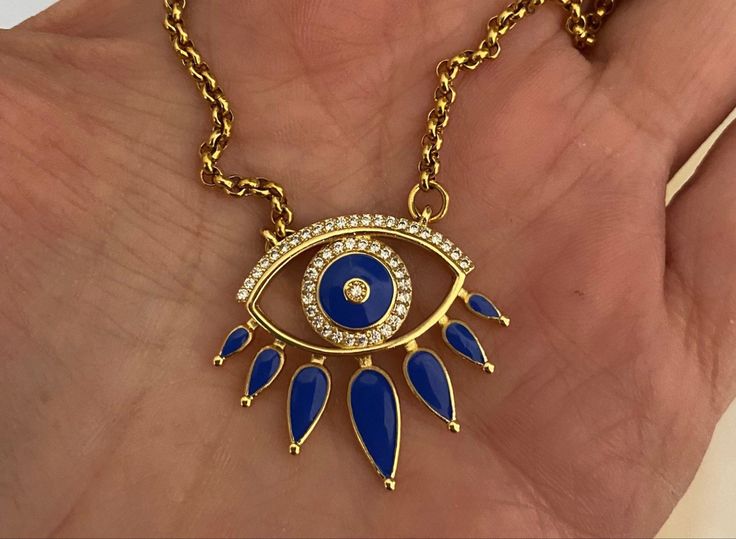 Aesthetic Evil Eye, Pendant Necklace Aesthetic, Blue Eye Necklace, Jewelry Evil Eye, Greek Blue, Necklace Aesthetic, Eye Pendant Necklace, Art Jewelry Design, Necklace Everyday