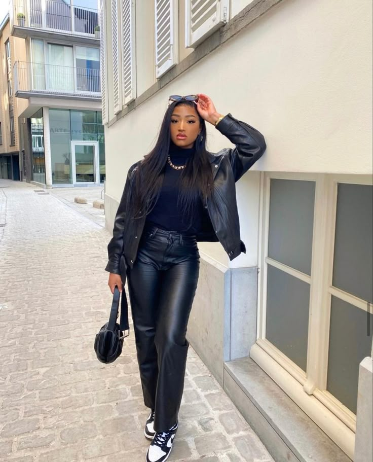 Leather Pant Outdit, Leather Pants All Black Outfit, Leather Jacket With Leather Pants, Panda Dunks Leather Pants, Faux Leather Outfit Ideas, Black Leather Pants Casual Outfit, Leather Jacket Leather Pants, Outfits For Leather Pants, Leather Pants With Leather Jacket