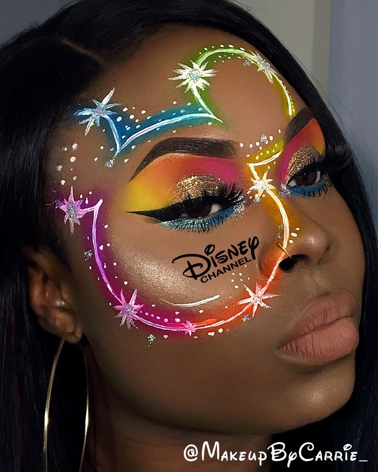 Fun Bright Makeup Looks, Fun Makeup Eye Looks, Makeup Ideas Crazy Creative, Creative Face Paint Makeup Looks, Makeup Looks Face Paint, Cool Make Up Looks, Make Up Artistique, Cool Eyeshadow Looks Creative, Cool Makeup Looks Creative Halloween