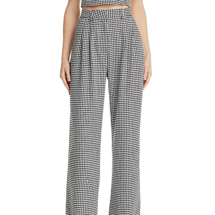 New With Tags! Product Details High Waisted, Wide Leg Pant In A Jacquard Houndstooth Print. - Centre Front Zipper With Button Closure - Belt Loops And Waistband - Waist Tucks - Wide Relaxed Leg 64% Polyester, 35% Viscose, 1% Elastane Trendy Gingham Bottoms For Workwear, Casual Houndstooth Pattern Summer Pants, Casual Houndstooth Pattern Pants For Summer, Casual Houndstooth Pants For Summer, Chic Gingham Bottoms For Fall, Chic Gingham Wide Leg Bottoms, Chic Wide Leg Bottoms With Houndstooth Pattern, Casual High-waisted Houndstooth Pants, Houndstooth Pattern Pants For Summer Workwear