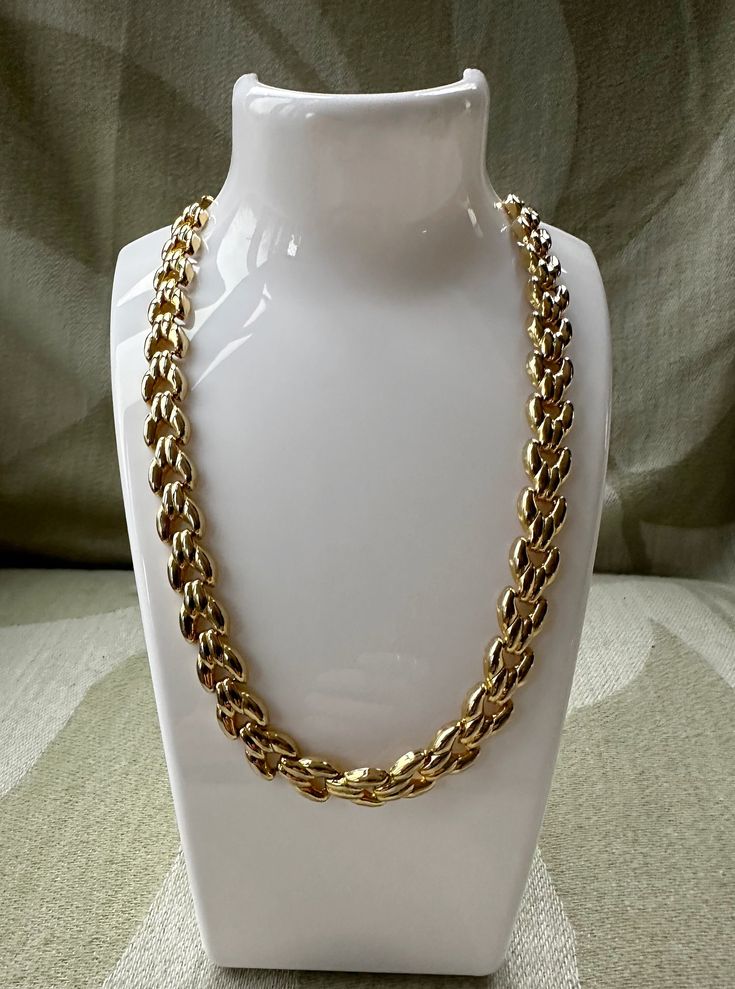 Nicely made costume jewellery necklet, gold tone metal (lightweight) chain link design, 17", in good condition. Gold-tone Chunky Chain Necklace For Formal Occasions, Formal Gold-tone Chunky Chain Necklace, Gold-tone Formal Jewelry With Chain Strap, Formal Gold-tone Jewelry With Chain Strap, Gold-tone Chain Necklace With Adjustable Chain For Formal Events, Gold-tone Chain Necklace With Adjustable Chain For Formal Occasions, Formal Gold-tone Chain Necklace With Chain Strap, Formal Gold-tone Chain Necklace With Adjustable Chain, Formal Gold-tone Chain Necklace