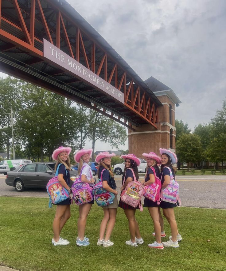 Senior Year Backpack Ideas, Senior Backpack Ideas Funny, Senior Year Aesthetic 2024, Senior Backpack Ideas, Senior High School Aesthetic, Senior Ideas Activities, Spirit Day Themes, Senior Year Backpack, Senior Backpacks