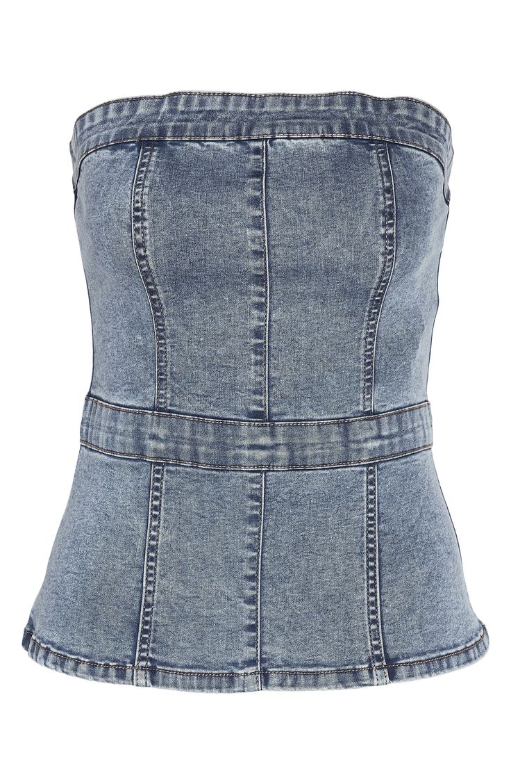 Full of modern casual-cool charm, this seamed denim top is updated in a shoulder-baring silhouette for day-to-night potential. 16 1/2" length Exposed back-zip closure Strapless 75% cotton, 18% polyester, 5% viscose, 2% elastane Machine wash, dry flat Imported Fit Portfolio, Denim Top, Medium Blue, T Shirt Top, Nordstrom Rack, Blue Denim, Nordstrom, Portfolio, Slim Fit