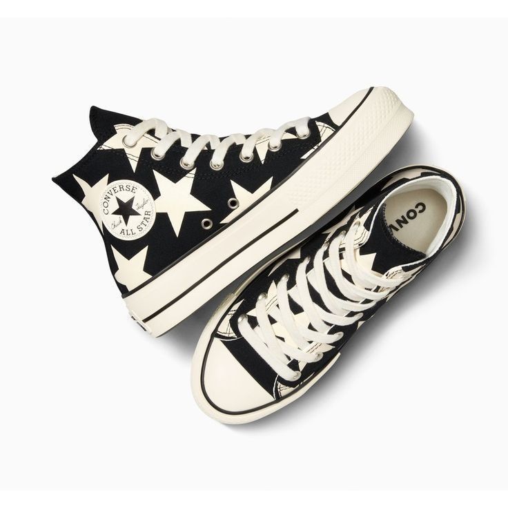 Black Star Converse, Converse With Stars, Converse Pattern, Zapatillas All Star, Stars Converse, Cute Converse, Painted Canvas Shoes, Chuck Taylor All Star Lift, Converse Star