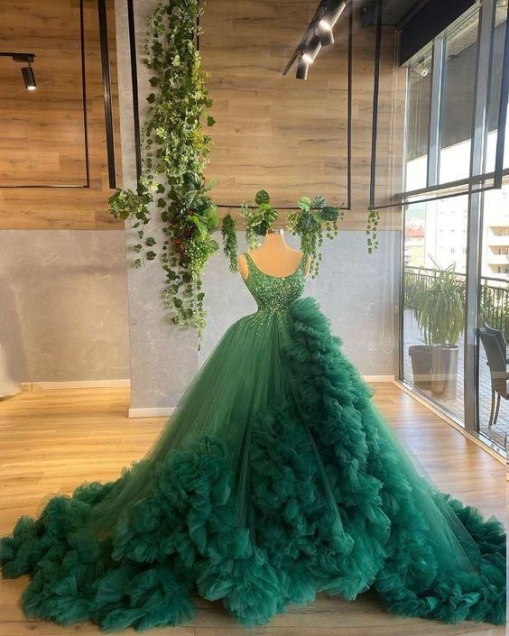 Ball Gown Green, Goddess Exclusive, Women Ball Gown, Dress Goddess, Gown Green, Green Prom Dresses, Green Princess, Green Prom, Ball Gowns Evening