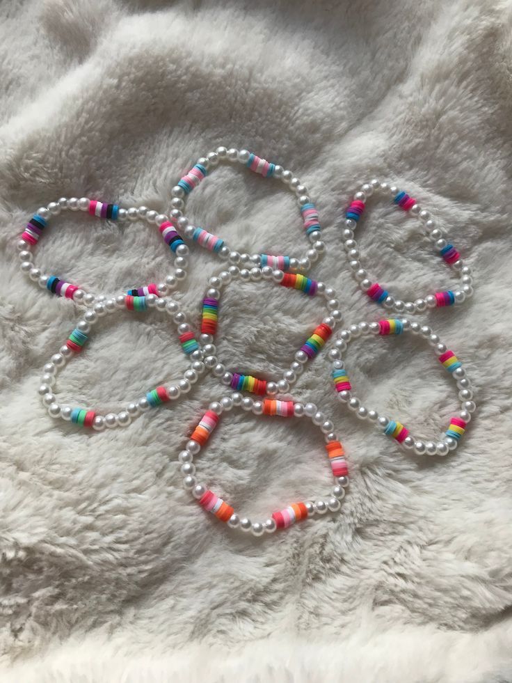 Pride Jewelry Diy, Bracelets Preppy, Pride Bracelets, Bracelets Kandi, Diy Kandi Bracelets, Diy Beaded Rings, Pride Jewellery, Pride Bracelet, Indie Jewelry