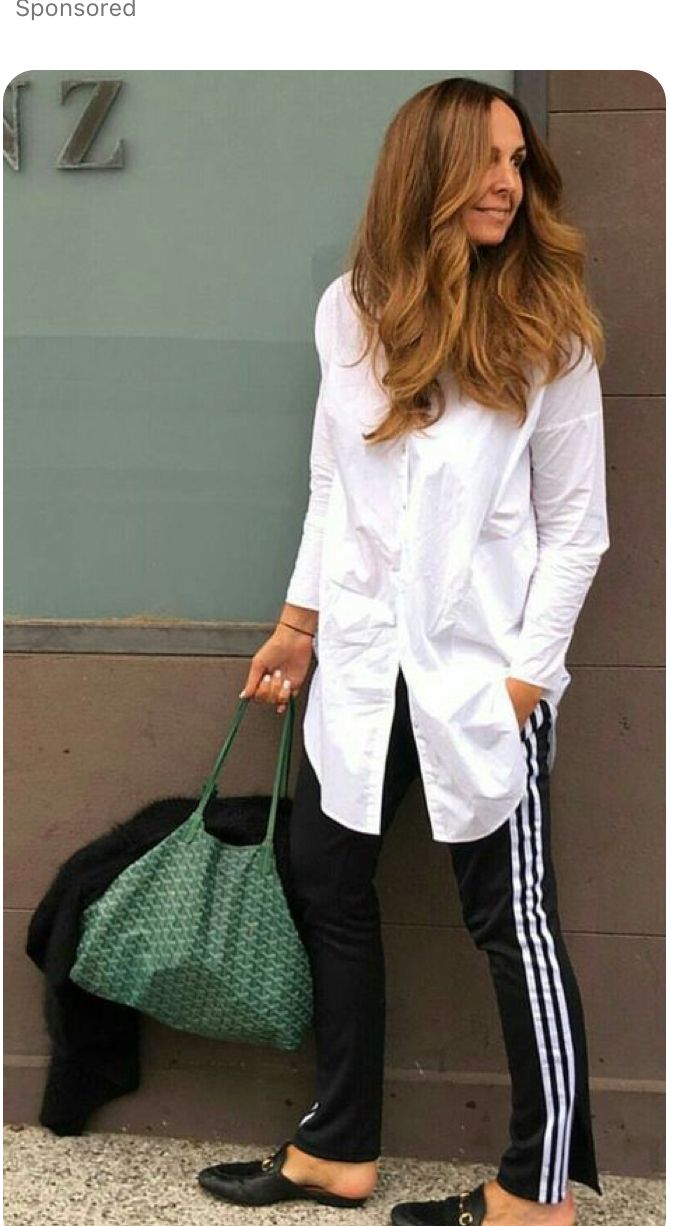 Summer Time Outfits Black Women, Adidas Track Pants Outfit, Adidas Street Style, Gucci Slipper, Looks Adidas, Adidas Outfits, Track Pants Outfit, Look Adidas, Pants Adidas