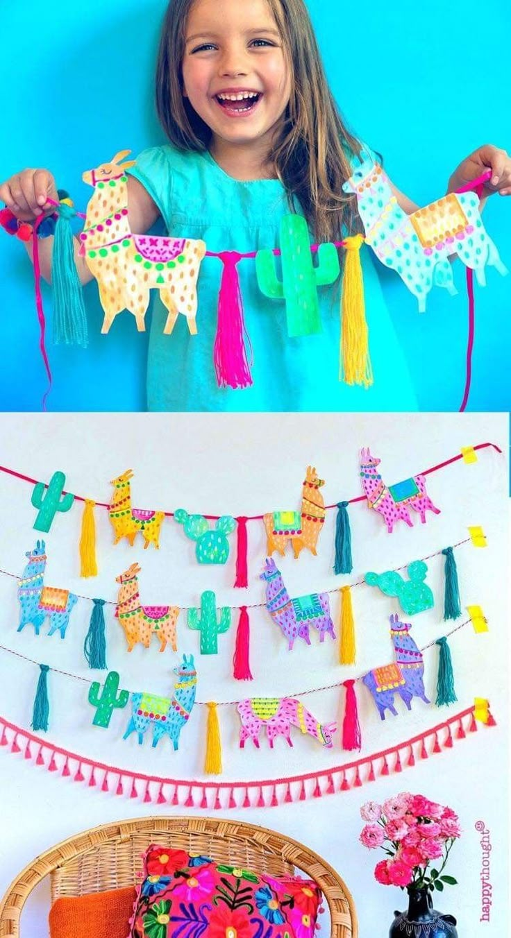 Llama Crafts, Diy Llama, Llama Craft, Diy Pom Poms, Llama Party, Party Ideas Kids, Llama Birthday, Color Crafts, Birthday Diy