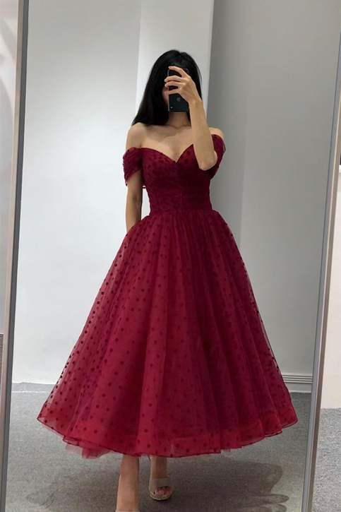 Midi Homecoming Dresses, Tea Length Prom Dress, Black Dress Style, Burgundy Evening Dress, Tulle Homecoming Dress, White Prom Dress, Cocktail Evening Dresses, Gala Dresses, Gowns With Sleeves