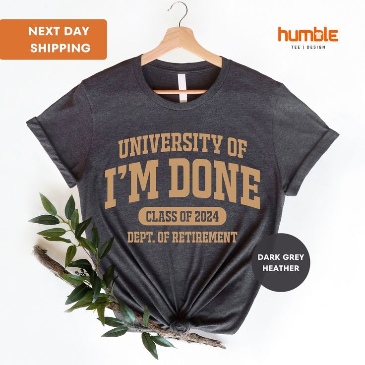 a t - shirt with the words university of i'm donee on it