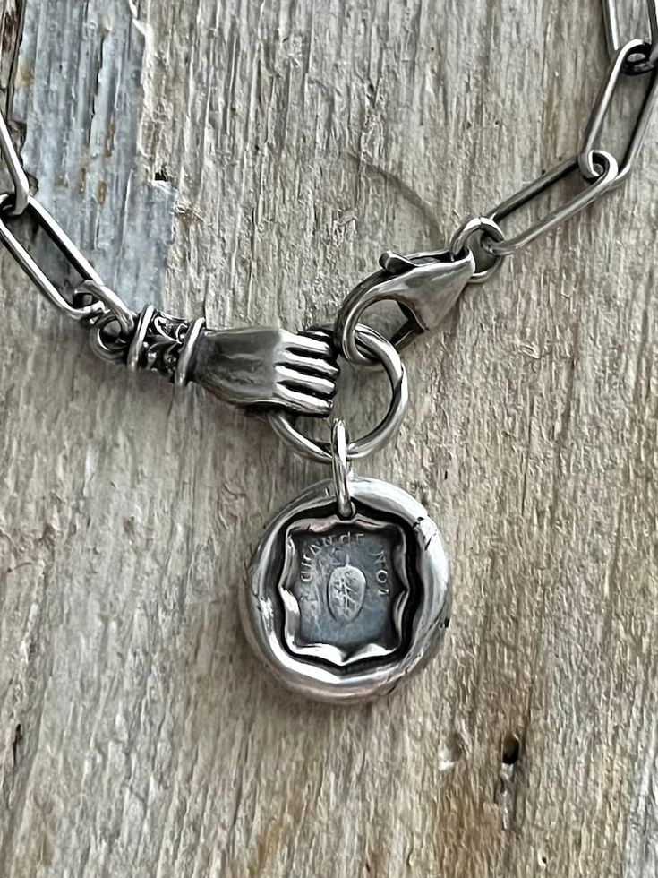 I CHANGE NOT Silver Charm, Wax Seal Charm, Meaningful Jewelry - Etsy Etsy Necklaces Unique, Silver Jewelry Making Ideas, Small Silver Jewelry, Vintage Jewelry Silver, Funky Jewelry Necklaces, Antique Silver Jewelry Necklace, Jewelry Inspo Silver, Silver Clay Jewelry Ideas, Silver Smithing Jewelry