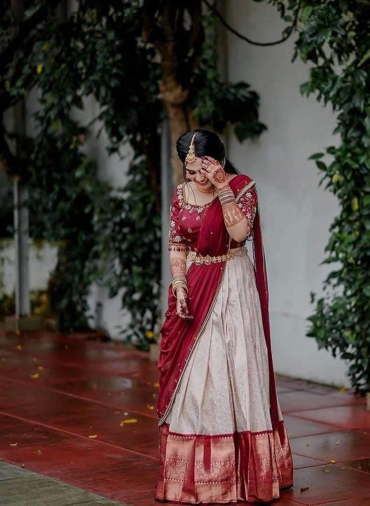 Lehengas Color Combination, Half Saree Lehenga For Engagement, Poses In Half Saree For Photoshoot, Half Saree Photoshoot Poses, Pattu Half Saree Indian Dresses, Latest Half Sarees, Indian Saree Draping Styles, Bridal Saree Draping, Fancy Half Sarees