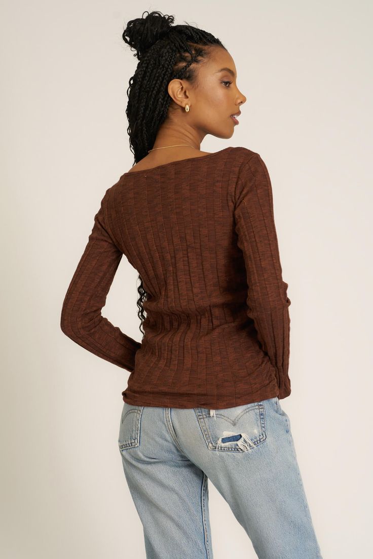 Meet your new wardrobe staple.Our Sanna Boat Neck Sweater Rib Long Sleeve is crafted with our iconic wide rib marled fabric. This long sleeve is all about everyday comfort. The top features a boat neckline and a fitted silhouette. And those sleeves? They have a slight flare at the wrist—just enough to add a bit of flair to your everyday look. This top is ready to elevate your closet game. Trust us, you’ll want one in every color. 75% Cotton25% Polyester Care Instructions: Machine wash cold. Wash