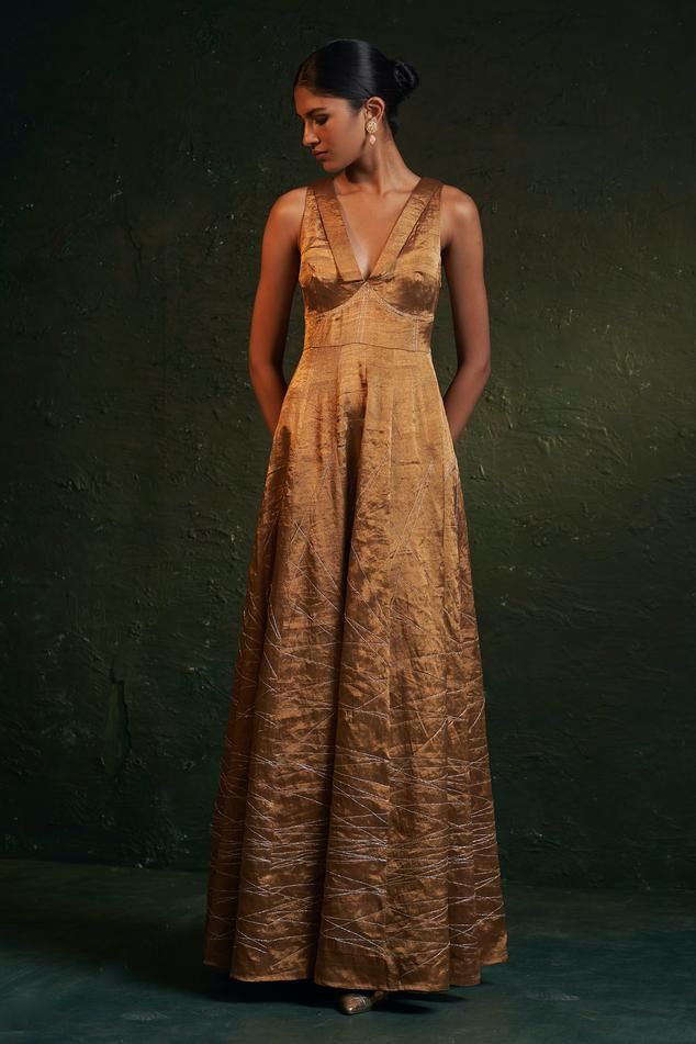 Gold maxi dress featuring a plunge V neck and sleeveless design, Fit: Relaxed Wedding Court Dress, Indian Fusion Wear, Dress With A Corset, Dori Work, Diwali Outfits, Gold Maxi Dress, Fusion Wear, Casual Frocks, Western Dresses For Women