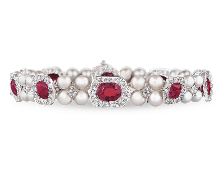 Ten untreated Burma rubies showcase their perfect pigeon-blood hue in this bracelet Ruby And Pearl, Platinum Bracelet, Bracelets For Sale, Bracelets Vintage, Ruby Rings, Ruby Bracelet, Designer Bracelets, Antique Bracelets, Diamonds And Pearls