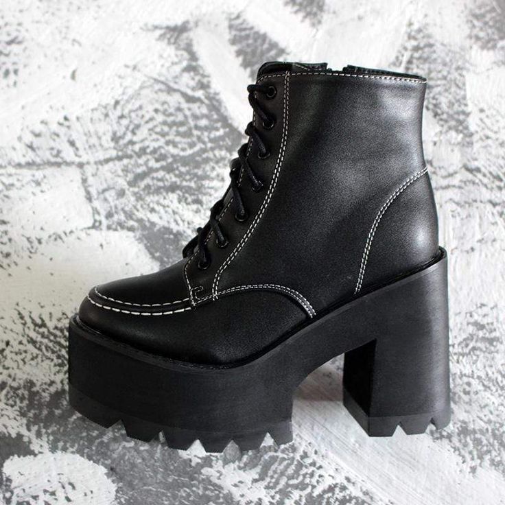 Material: Faux Leather 
Size: 35-39 
(Height:21CM/8.3" 
Heel Height:10.5CM/4.1" 
Platform Height:5.5CM/2.2") 
SKU: BO97130 Punk Faux Leather Martin Boots With Platform, Trendy Lace-up Platform Boots With Zipper Closure, Punk Style Faux Leather Platform Martin Boots, High-top Platform Boots With Zipper In Faux Leather, Trendy High Ankle Platform Boots With Zipper Closure, Punk Style Platform Martin Boots In Faux Leather, High-top Faux Leather Platform Boots With Zipper, Trendy Streetwear Moto Boots With Zipper Closure, Punk Style Pointed Toe Martin Boots In Faux Leather