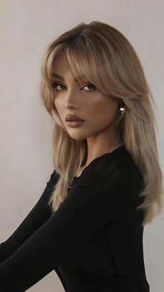 Bangs Side, Blonde Hair With Bangs, Bangs Straight, Medium Layered Hair, Medium Length Hair With Layers, Bangs With Medium Hair, Hairstyles For Layered Hair, Bangs Curly, Bangs Short