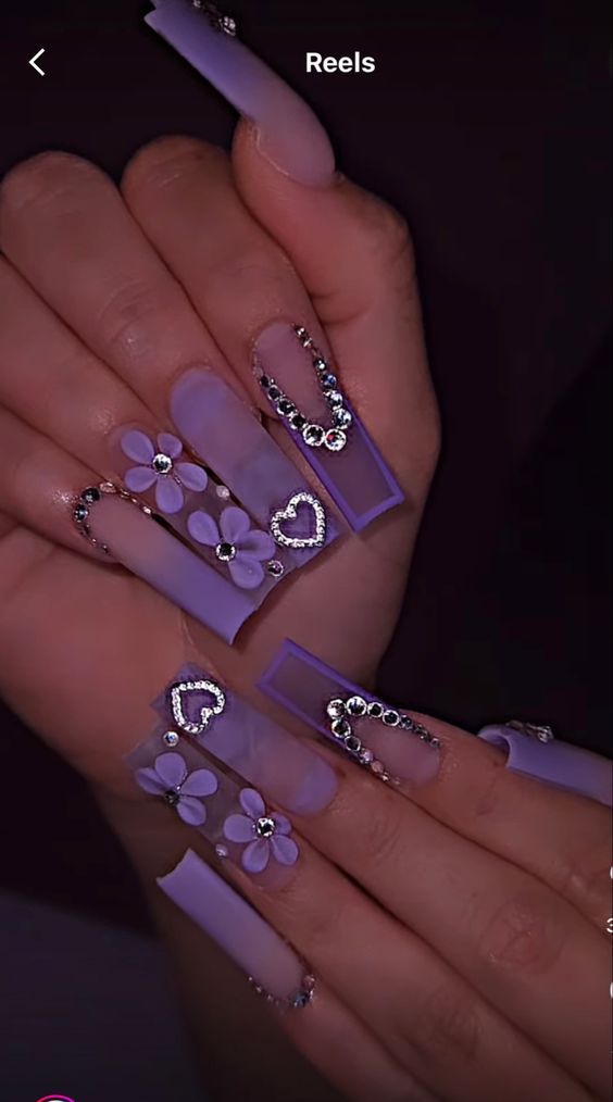 Nail Designs Bling, Quinceanera Nails, Purple Nail Art, Purple Acrylic Nails, Purple Nail Designs, Girly Acrylic, Fancy Nails Designs, Nails Design With Rhinestones, Girly Acrylic Nails