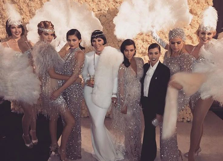 Kris Jenner Birthday, Great Gatsby Outfits, Gatsby Outfit, Gatsby Party Outfit, Gatsby Birthday Party, Gatsby Girl, Gatsby Birthday, Gatsby Look, Great Gatsby Themed Party