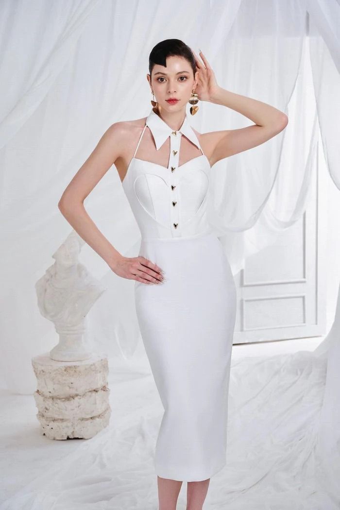 Amaris Kılıf Sırtı Açık Sentetik Midi Elbise | ORTALAMA BLVD Mean Blvd, Oscar Dresses, Chiffon Midi Dress, Backless Design, Synthetic Materials, Dress Backs, Designer Collection, Formal Occasion, Gorgeous Dresses