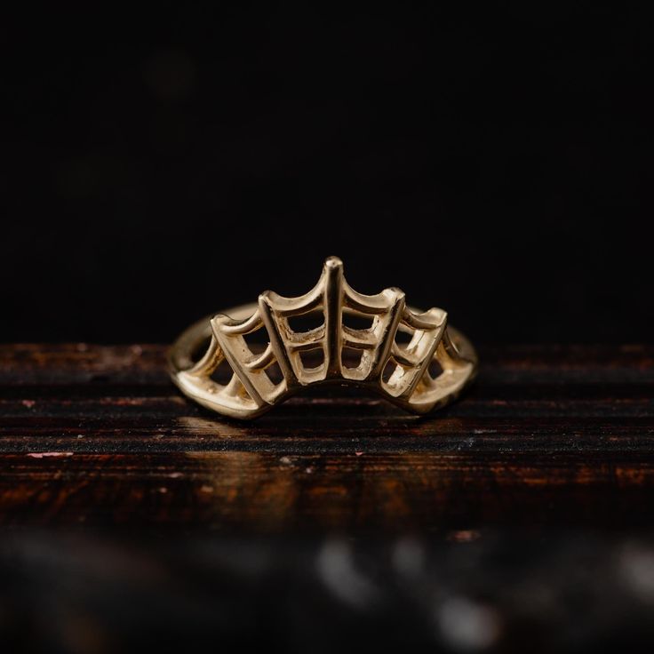 Delicate and bold at the same time, this 14K solid gold web ring is a stunning and sturdy handcrafted piece that showcases the intricate and timeless beauty of spider webs.  Spider webs are often associated with patience, creativity, and connectivity. They represent the interconnectedness of all things, reminding us of the importance of community and cooperation. They also symbolize the beauty and creativity that can arise from seemingly fragile and delicate structures.  This piece is handcrafte Spider Web Ring, Gothic Gold Rings For Halloween, Gold Gothic Jewelry, Spider Ring, Gothic Wedding Rings, Jewellery Studio, Wax Ring, Stack Rings, Gold Rings Stackable