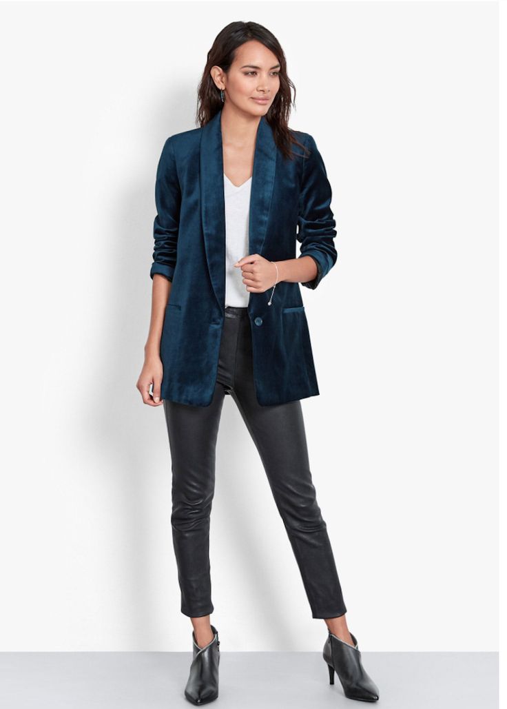 Ready to wrap up? - Muddy Stilettos Blue Velvet Blazer Outfit, Checked Coat Outfit, Velvet Jacket Outfit, Velvet Blazer Outfit, Velvet Jackets Women, Blue Velvet Jacket, Blue Velvet Blazer, Trench Coat Winter, Long Coat Outfit