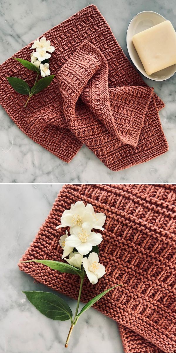 two photos showing how to make a knitted placemat with flowers and leaves on it