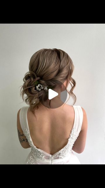 Low Buns For Long Hair, Buns For Long Hair, Low Bun Tutorial, Low Bun Tutorials, Formal Hair Styles, Simple Updo, Low Buns, Updo Tutorial, Formal Hair