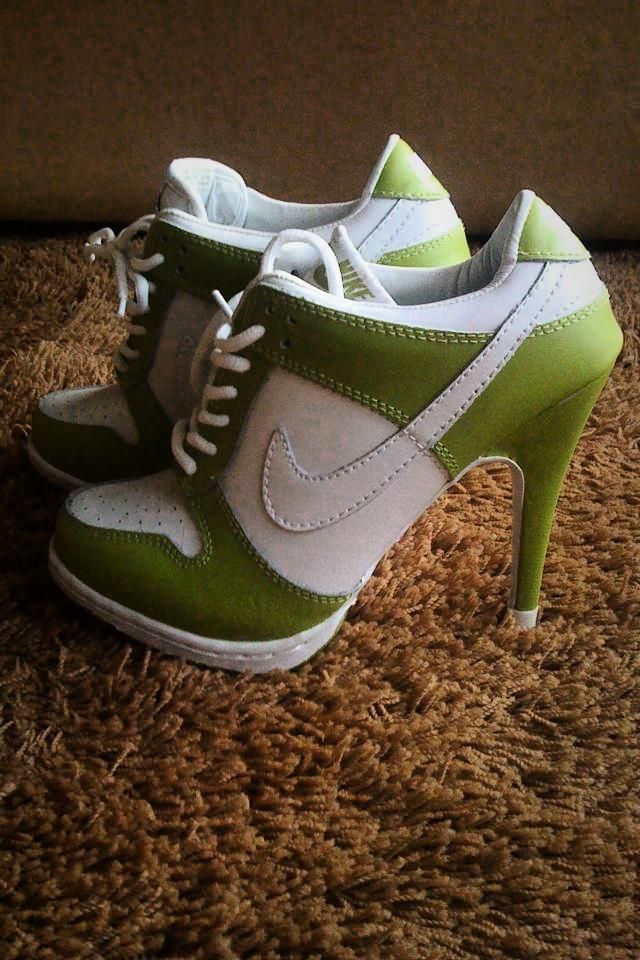 Nike High Heels, Nike Heels, Basket Style, Nike High, Nike Air Jordans, Shoes High Heels, Womens Shoes High Heels, Fashion High Heels, Crazy Shoes