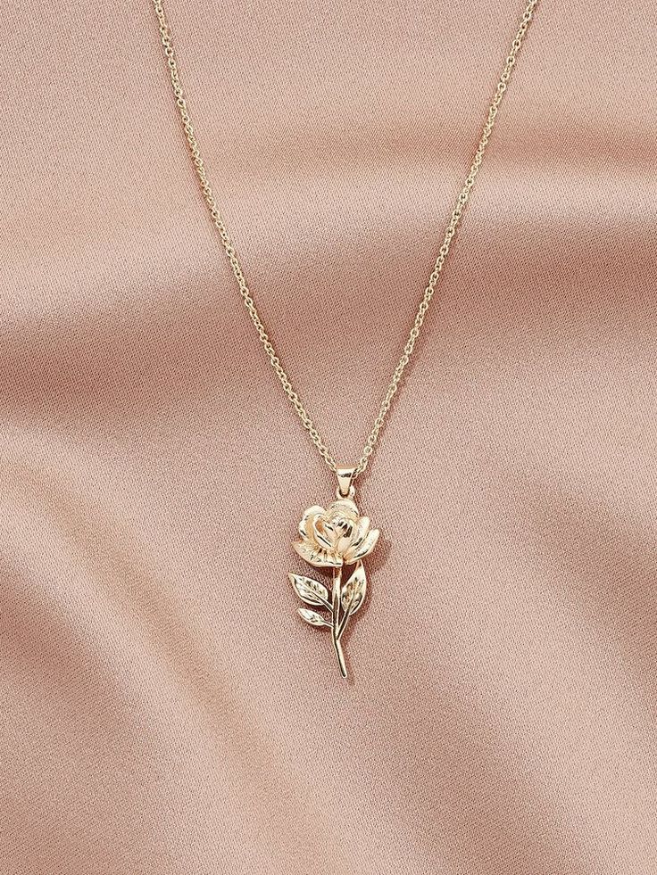 قلادات متدلية, Enchanted Rose, Dope Jewelry, Rose Pendant, Girly Accessories, Rose Necklace, Classy Jewelry, Fancy Jewellery, Fancy Jewelry