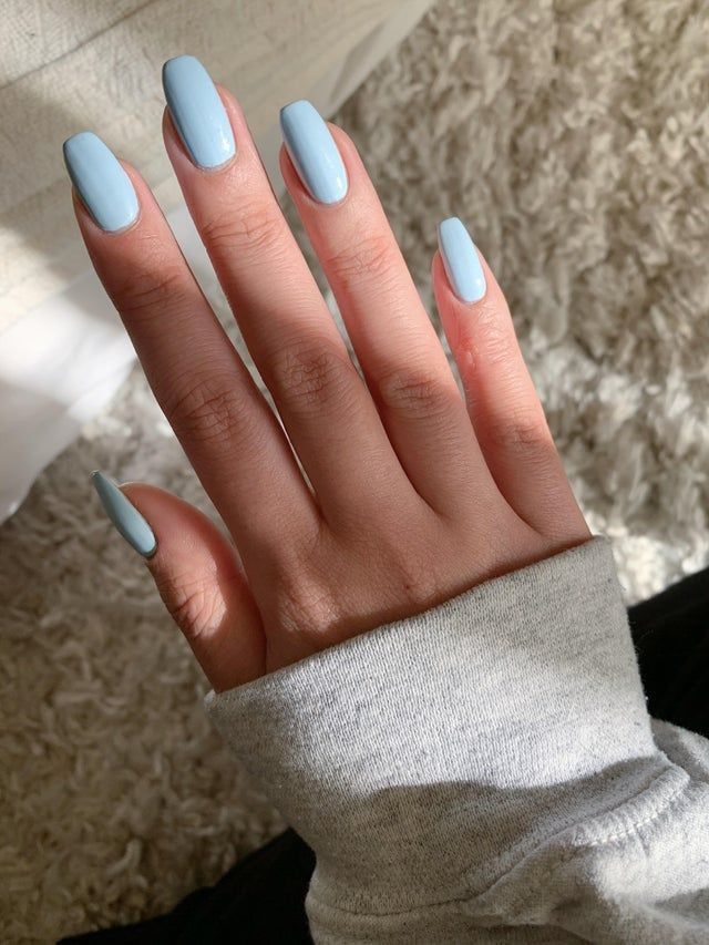 Light Blue Acrilyc Nails, Dusty Blue Nails Acrylic Almond, Basic Nails Blue, Baby Blue Nails Almond Shape, Frost Blue Nails, Blue Squoval Nails, Nails Acrylic Baby Blue, Baby Blue Acrylic Nails Almond, Nail Ideas Baby Blue