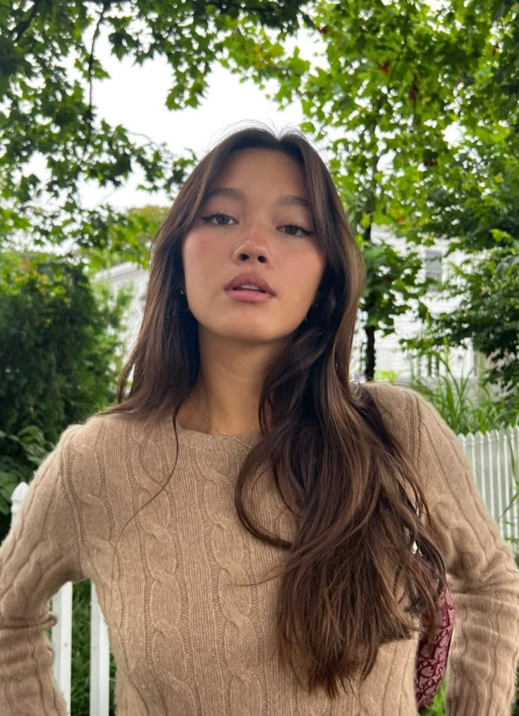 Asian Brown Hair, Balayage Asian Hair, Asian Balayage, Hair Color Asian, Brown Hair Inspo, Brown Hair Dye, Lily Chee, Peinados Fáciles Para Cabello Corto, Auburn Hair