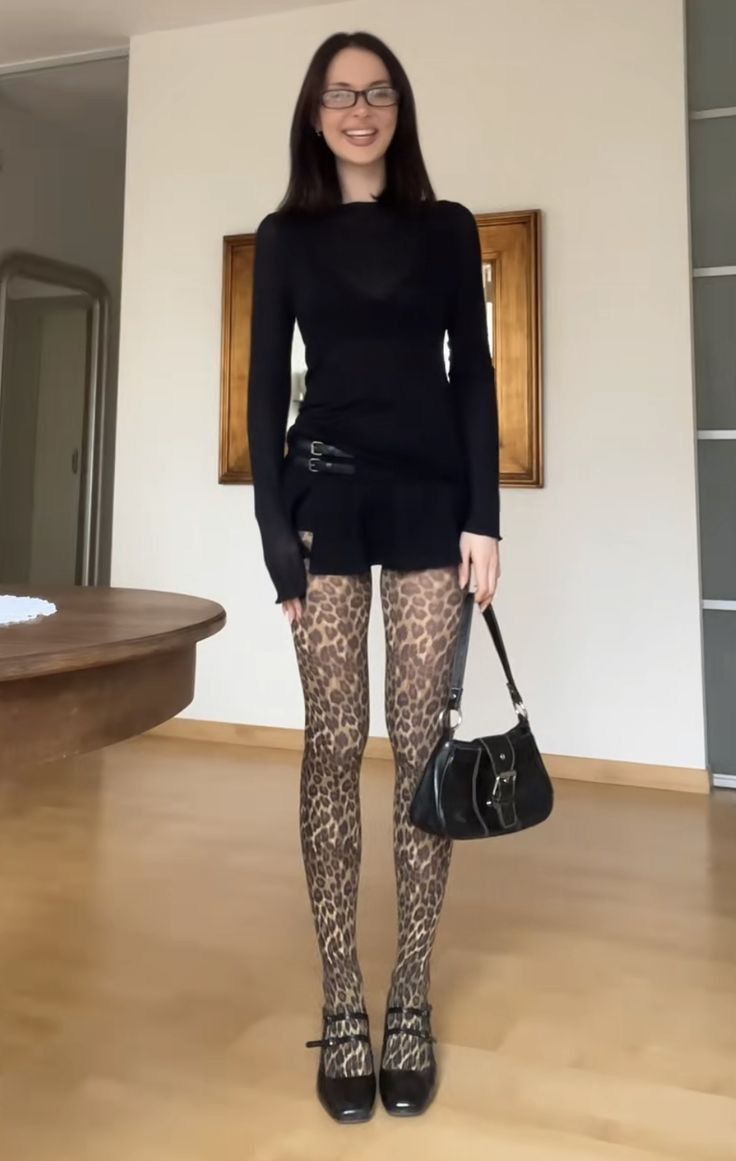 Black Outfit With Tights, Animal Print Tights Outfit, Outfits With Patterned Tights, Cheetah Tights Outfit, Lace Tights Outfits, Cheetah Print Tights Outfit, Summer Tights Outfit, Leopard Print Tights Outfit, Colored Tights Outfit Aesthetic