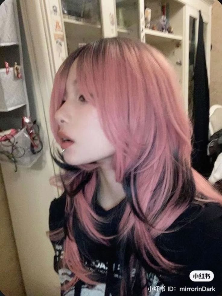 Top Layer Dyed Hair, Brown And White Color Block Hair, Half Blonde Half Pink Hair Underneath, Pink And Brown Hair Aesthetic, Hair Styles For Short Neck Women, Fantasy Hair Color Ideas For Short Hair, Pearl Pink Hair, White Pink Hair Color, Pink Hair Color Ideas For Black Hair