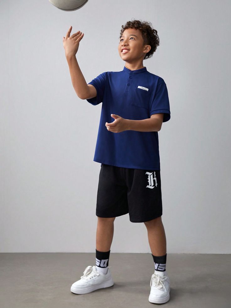 Royal Blue Casual Collar Short Sleeve Knitted Fabric Colorblock,Letter  Embellished Slight Stretch  Tween Boys Clothing Sports Polo Shirts, Boys Clothing, Polo Shirts, Stand Collar, Boy's Clothing, Royal Blue, Knitted Fabric, Casual Shorts, Length Sleeve