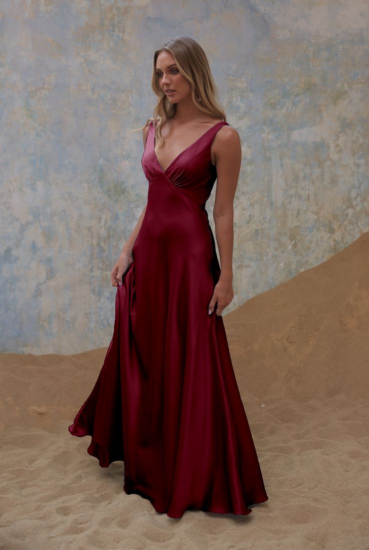 Prom Inspo, Bias Cut Skirt, Style And Grace, Stretch Satin, British Indian, Your Special, Dress Backs, Classic Looks, Bridesmaid Dress