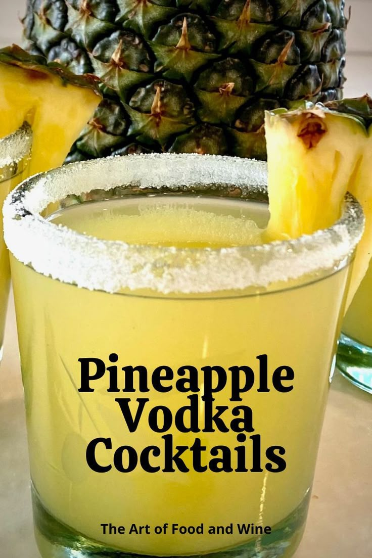 Pineapple Vodka Cocktails, Vanilla Vodka Drinks, Pineapple Cocktail Recipes, Vodka Drinks Easy, Drinks With Pineapple Juice, Vodka And Pineapple Juice, Vodka Recipes Drinks, Pineapple Vodka, Pineapple Cocktail